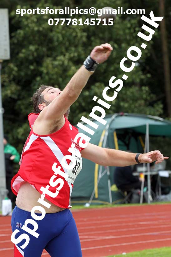 Shot putt, NECAA Open Meeting, Morpeth, Sunday, September 27th. David T. Hewitson/Sports for All Pics